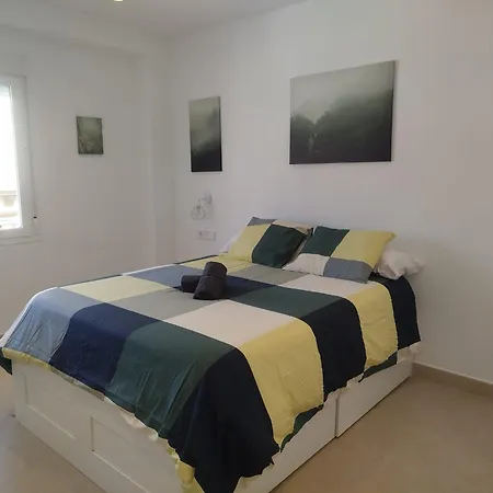 Nunes Luxury アパート *